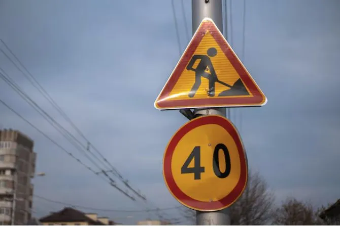 Accidentes de tráfico causados por mala señalización: ¿qué debes saber?